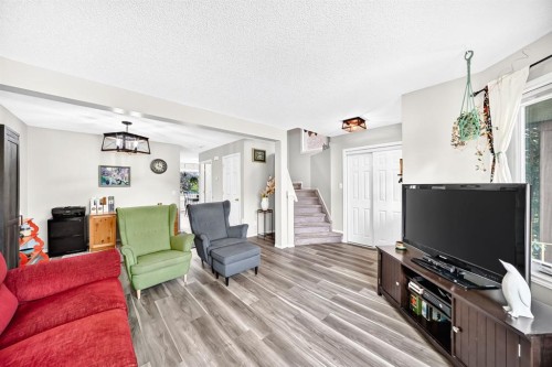 79 Hidden Hills Way Nw, Calgary, AB 