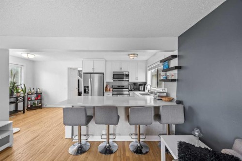 2320 Woodview Drive Sw, Calgary, AB 