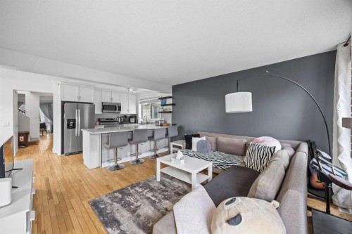 2320 Woodview Drive Sw, Calgary, AB 