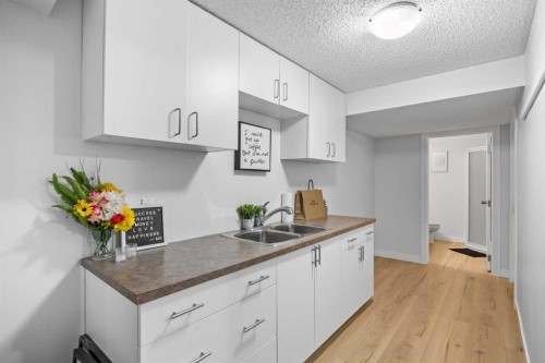2320 Woodview Drive Sw, Calgary, AB 