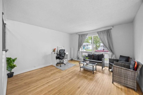2320 Woodview Drive Sw, Calgary, AB 