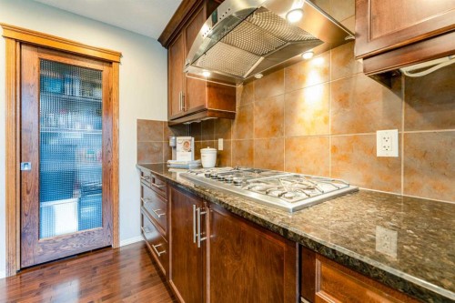 595 Everbrook Way Sw, Calgary, AB 