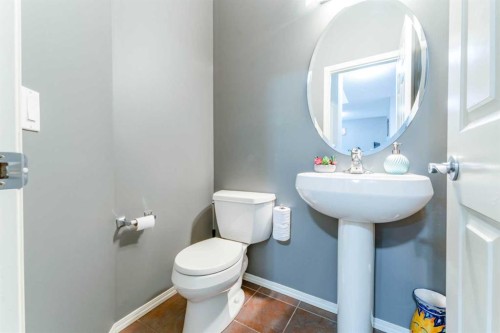595 Everbrook Way Sw, Calgary, AB 