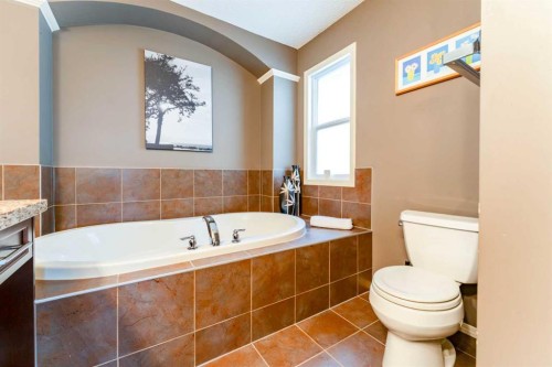 595 Everbrook Way Sw, Calgary, AB 