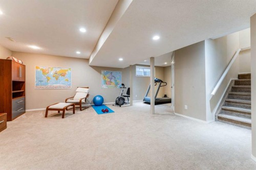 595 Everbrook Way Sw, Calgary, AB 
