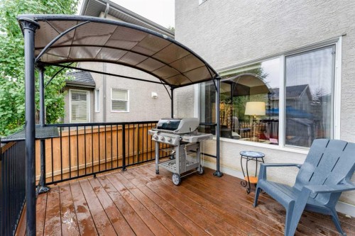 595 Everbrook Way Sw, Calgary, AB 