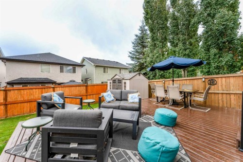595 Everbrook Way Sw, Calgary, AB 