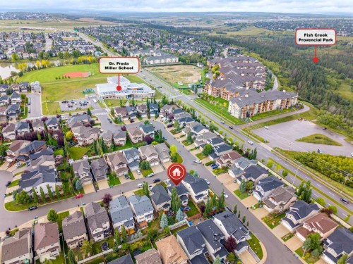 595 Everbrook Way Sw, Calgary, AB 