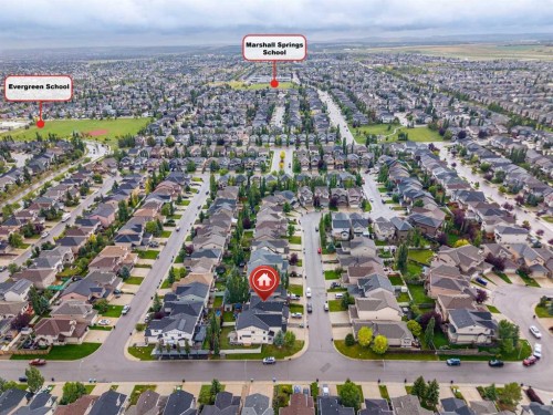 595 Everbrook Way Sw, Calgary, AB 