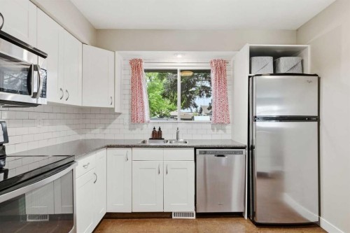 163 Flavelle Road Se, Calgary, AB 