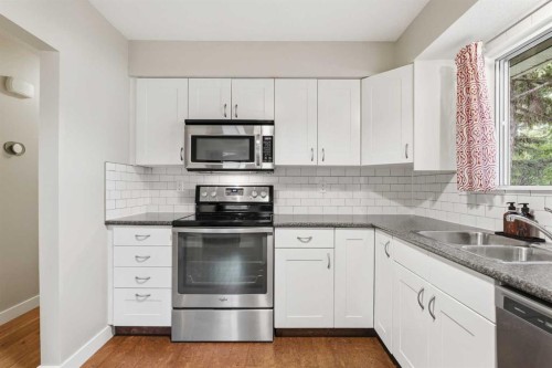 163 Flavelle Road Se, Calgary, AB 