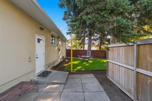 163 Flavelle Road Se, Calgary, AB 