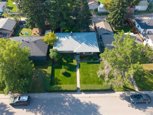 163 Flavelle Road Se, Calgary, AB 