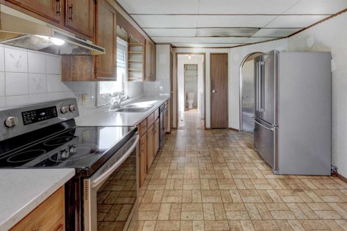 61 Huntstrom Drive Ne, Calgary, AB 