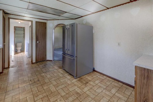 61 Huntstrom Drive Ne, Calgary, AB 