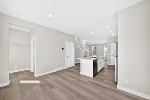619 Savanna Crescent Ne, Calgary, AB 