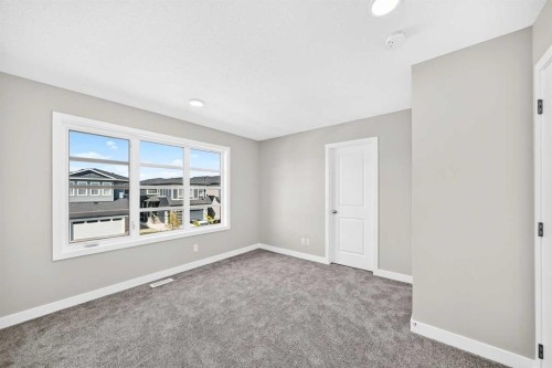 619 Savanna Crescent Ne, Calgary, AB 