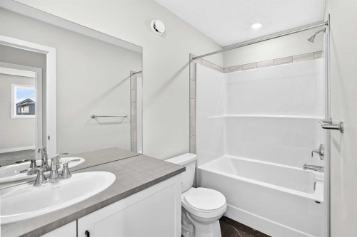 619 Savanna Crescent Ne, Calgary, AB 