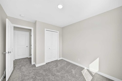 619 Savanna Crescent Ne, Calgary, AB 