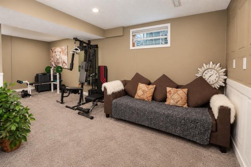 707 Malvern Drive Ne, Calgary, AB 