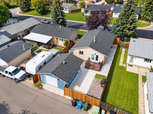 707 Malvern Drive Ne, Calgary, AB 