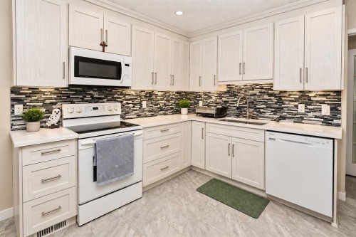 707 Malvern Drive Ne, Calgary, AB 