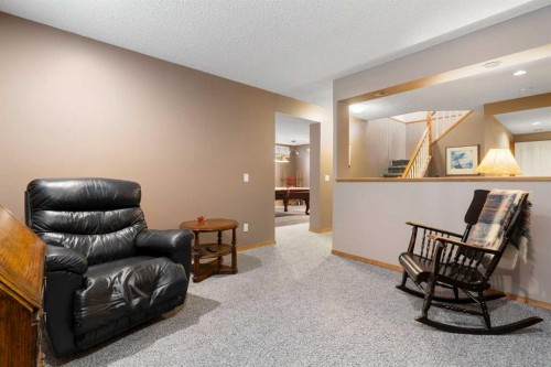 190 Woodpark Circle Sw, Calgary, AB 