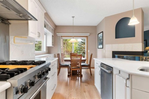 190 Woodpark Circle Sw, Calgary, AB 
