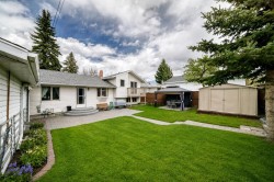 4039 5 Avenue SW Calgary, AB T3C 0C2