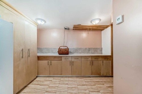 4039 5 Avenue Sw, Calgary, AB 