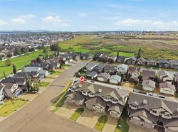 38 Legend Court Sylvan Lake, AB T4S 0B2
