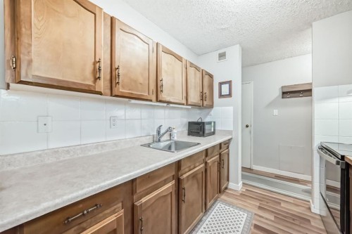 382-8948 Elbow Drive Sw, Calgary, AB 