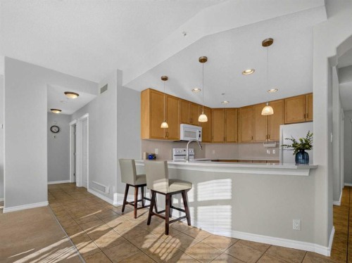704-1718 14 Avenue Nw, Calgary, AB 