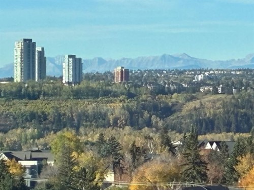 704-1718 14 Avenue Nw, Calgary, AB 