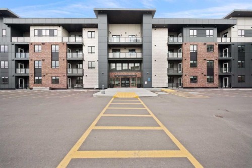 2215-520 Reynolds Avenue SW Airdrie, AB T4B 5X9