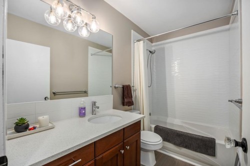 1703 31 Street Sw, Calgary, AB 