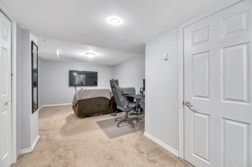 7 San Diego Manor Ne, Calgary, AB 