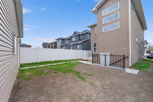 53 Redstone Avenue Ne, Calgary, AB 