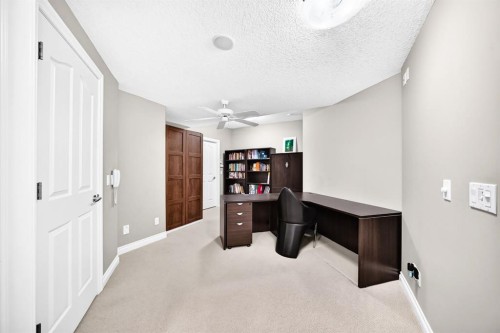 15 Discovery Woods Villas Sw, Calgary, AB 