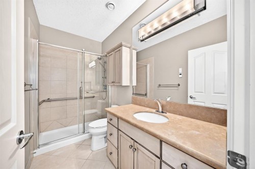 15 Discovery Woods Villas Sw, Calgary, AB 