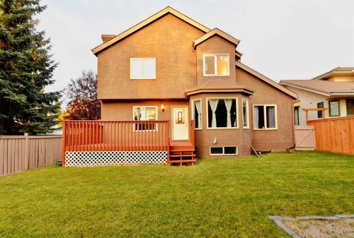 131 Hawkstone Drive Nw, Calgary, AB 