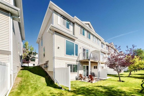 21 Rocky Vista Circle Nw, Calgary, AB 