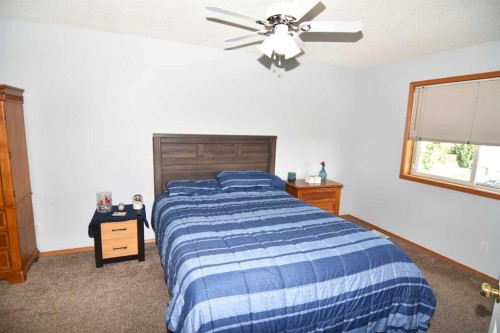 12 Country Hills Gate Nw, Calgary, AB 