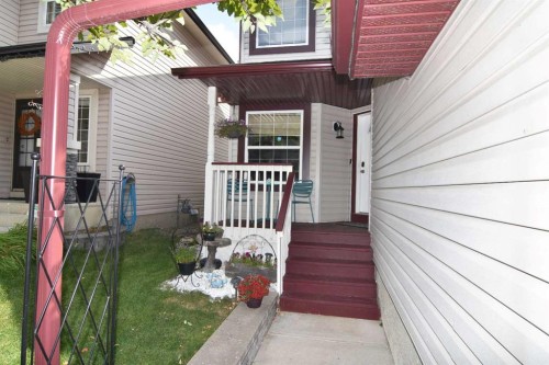 12 Country Hills Gate Nw, Calgary, AB 