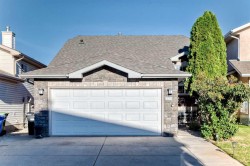 184 Douglas Ridge Green SECalgary, AB T2Z 2T4