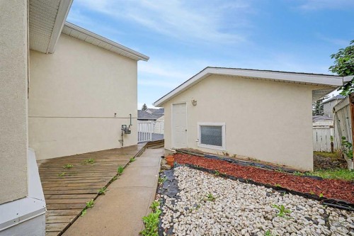 228 Taradale Close Ne, Calgary, AB 