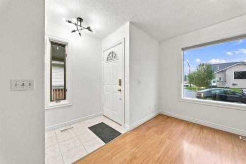 228 Taradale Close Ne, Calgary, AB 