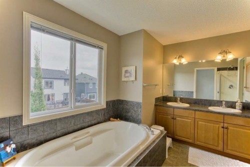 1028 Kincora Drive Nw, Calgary, AB 