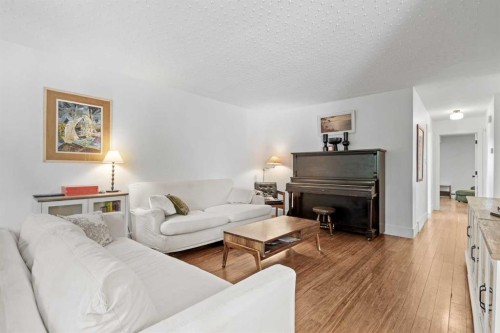 632 44 Avenue Nw, Calgary, AB 
