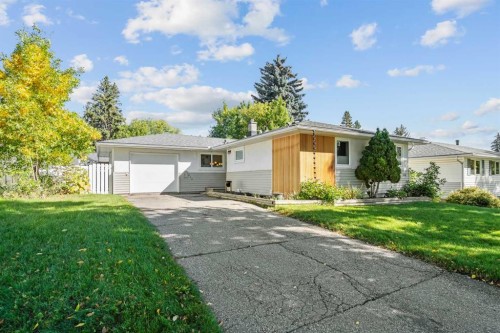 632 44 Avenue Nw, Calgary, AB 